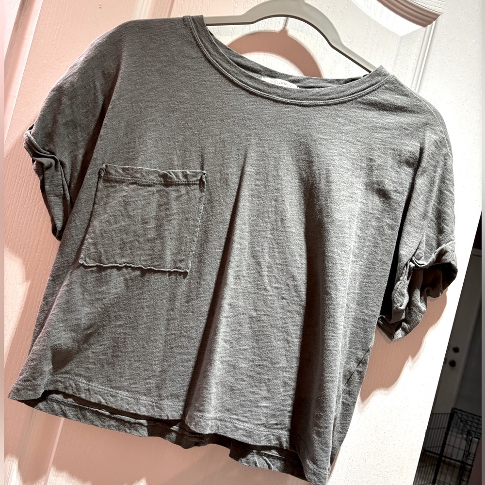 Boutique cropped shirt
